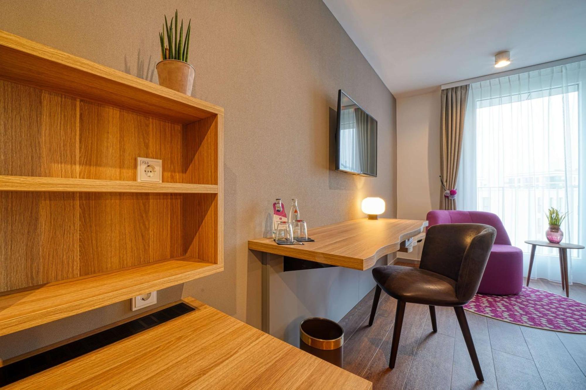 Vienna House Easy By Wyndham Freiburg City Εξωτερικό φωτογραφία